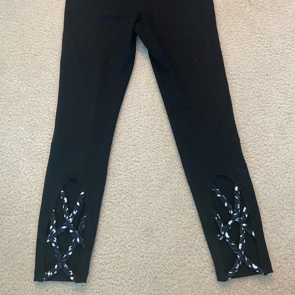 Women’s Gaiam Capri leggings size xs